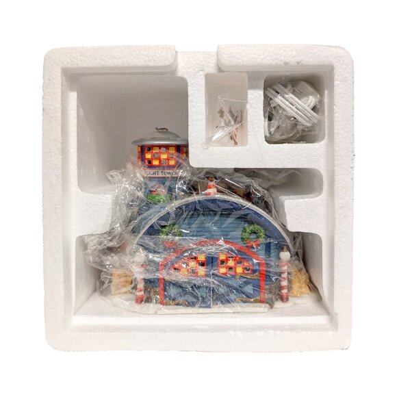 Reindeer Flight School figurine by Department 56 - Picture 2 of 4